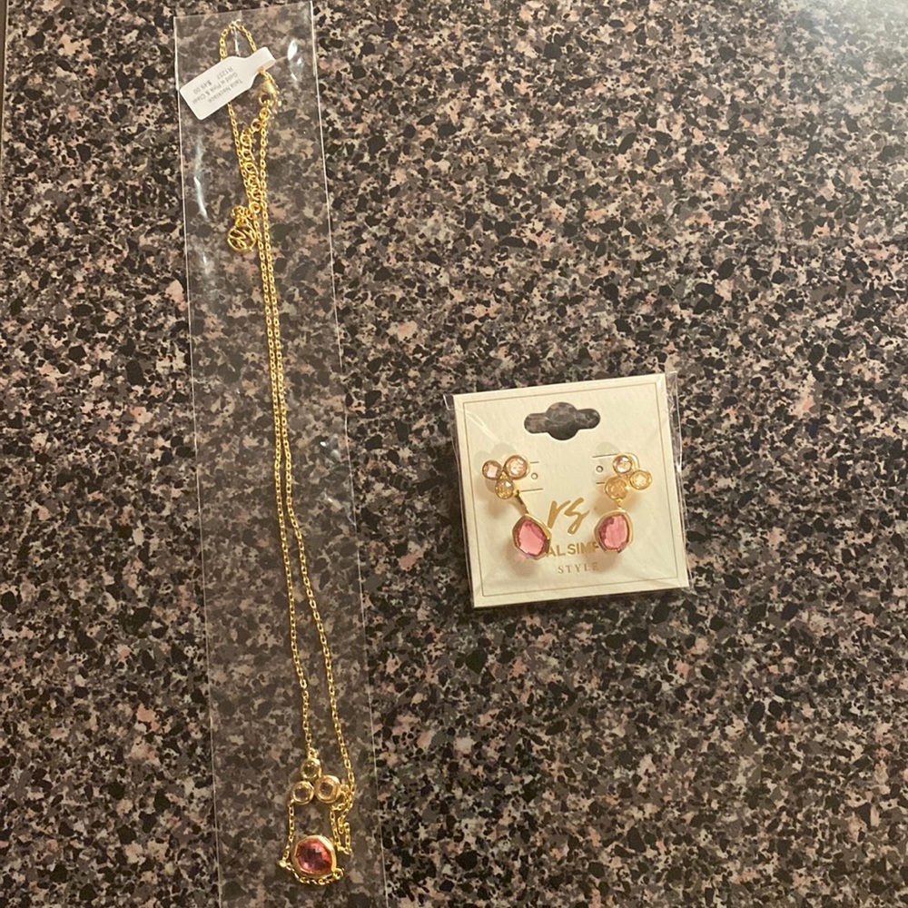 Talia Gold with pink and clear necklace/earrings set